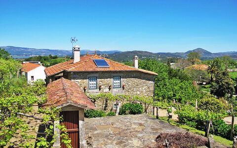 Senhor Do Socorro: Himmel, Plante, Vindue, Naturlige Landskab, Land Lot, Træ, Bygning, Boligområde, Kvarter