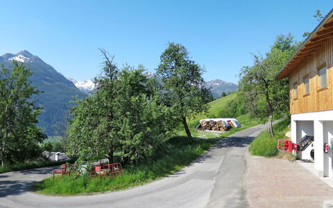 Kaprun 663: Ejendom, Bjergrige Landskabsformer, Bjergkæde, Boligområde, Bjerg, Naturlige Landskab, Ejendom, Alps, Hus, Land Lot
