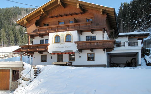 Landhaus Heim: Sne, Vinter, Ejendom, Hus, Hjem, Ejendom, Bygning, Tag, Arkitektur, Sommerhus