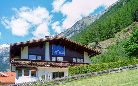 Sölden 622: Bjergrige Landskabsformer, Bjerg, Hus, Ejendom, Hill Station, Bjergkæde, Naturlige Landskab, Alps, Landdistrikt, Hjem