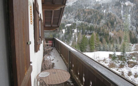 Sankt Anton am Arlberg 608: Ejendom, Sne, Bygning, Plante, Træ, Træ, Arkitektur, Himmel, Bjerg, Vindue