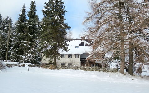 Feldberg 608: Sne, Vinter, Træ, Ejendom, Fryser, Hjem, Hus, Himmel, Sommerhus, Geologiske Fænomen