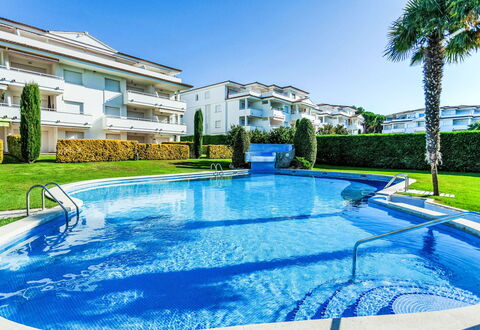 Green Mar C: Svømmepøl, Udvej, Ejerlejlighed, Fritid, Estate, Hotel, Landscaping, Water Feature, Villa, Hacienda