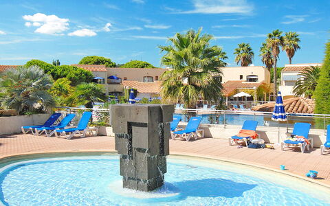 Cap D'Agde 613: Vand, Svømmepøl, Blå, Fritid, Udvej, Azure, Ferie, Ferieby, Water Feature, Sommer