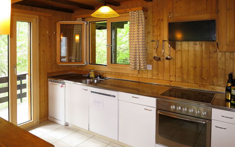 Chalet Soldanella (Bel205): Countertop, Cabinetry, Møbel, Værelse, Køkken, Ejendom, Håndvask, Bygning, Indretning, Etage