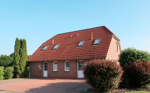 Ditzum 621: Ejendom, Hus, Hjem, Boligområde, Ejendom, Bygning, Tag, Arkitektur, Forstad, Træ