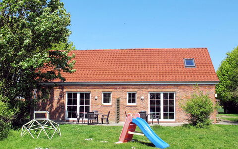 Ditzum 622: Ejendom, Hus, Hjem, Ejendom, Tag, Bygning, Træ, Sommerhus, Landdistrikt, Land Lot
