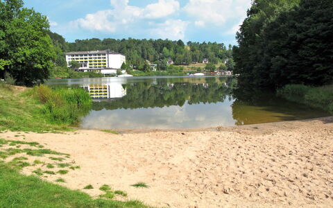 Seesicht-Dorf 1 Haus 11: Vandressourcer, Vand, Naturlige Landskab, Natur, Bank, Flod, Vegetationen, Naturreservat, Reservoir, Naturligt Miljø