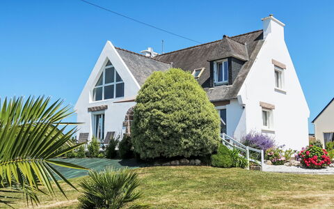Reve de Mer: Plante, Himmel, Vindue, Bygning, Hus, Land Lot, Græs, Træ, Kvarter, Sommerhus