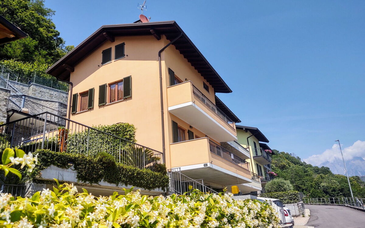Gera Lario 693