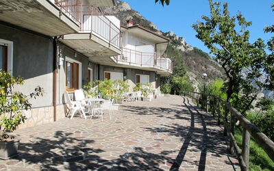 Pieve Tremosine 652: Ejendom, Bygning, Hus, Ejendom, Boligområde, Arkitektur, Hjem, Kvarter, Lejlighed, Estate
