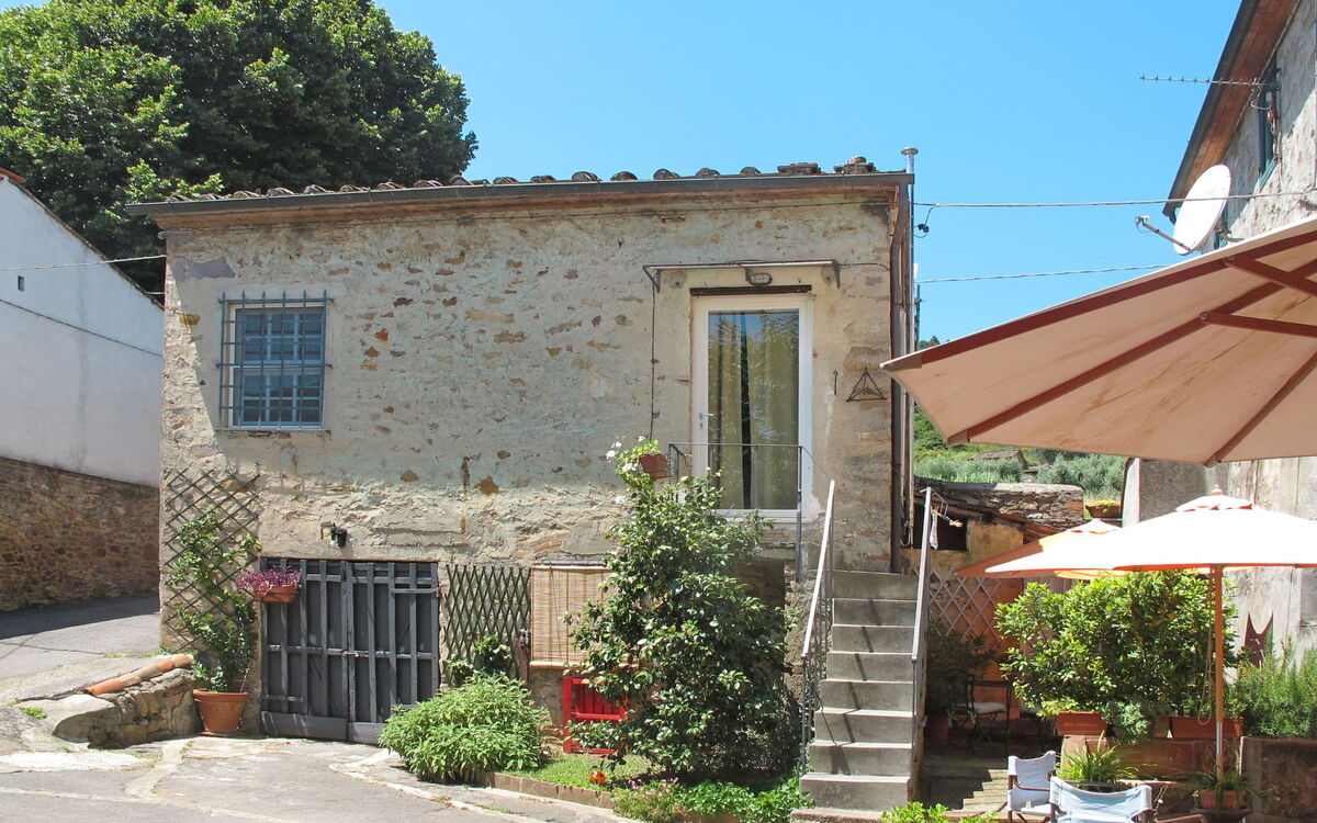 Lucca 660