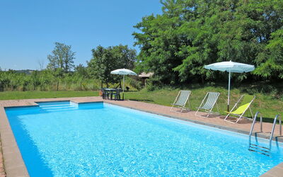 Lago di Bolsena 668: Svømmepøl, Fritid, Ejendom, Ejendom, Fritidscenter, Udvej, Ferie, Ferieby, Græs, Villa