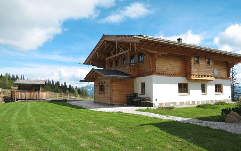 Forstau 601: Sky, Himmel, Plante, Bygning, Ejendom, Vindue, Hus, Træ, Land Lot, Naturlige Landskab