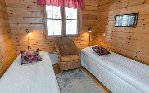 Luppo-Koli: Træ, Sommerhus, Bjælkehytte, Skov, Skur, Garden Bygninger, Lærk, Woodland, Bejdse