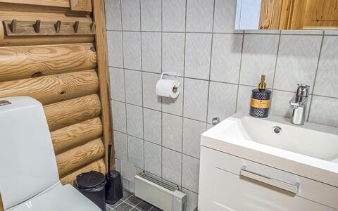 Kolin Vernetti 1: Møbel, Stol, Udendørs Møbler, Bord, Træ, Udendørs Bord, Køkken & Spisebord, Skygge, Have, Paraply