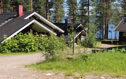 Kolin Vernetti 1: Møbel, Stol, Udendørs Møbler, Bord, Træ, Udendørs Bord, Køkken & Spisebord, Skygge, Have, Paraply