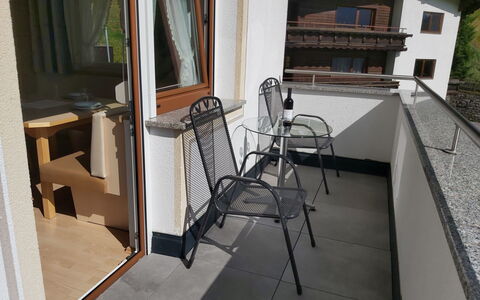 Kappl 792: Møbel, Bord, Træ, Stol, Arkitektur, Udendørs Møbler, Etage, Gulvbelægning, Bygning, Udendørs Bord