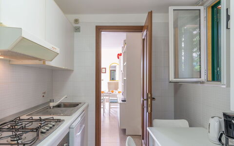Botti: Bygning, Gaskomfur, Cabinetry, Køkken, Cooktop, Komfur, Køkken Apparat, Træ, Indretning, Vindue
