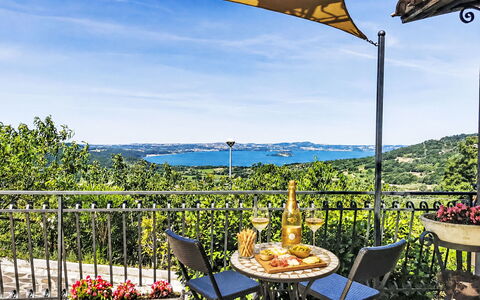 Casa Martina: Udendørs Møbler, Møbel, Bord, Udendørs Bord, Stol, Skygge, Køkken & Spisebord, Eco Hotel, Udvej, Altan