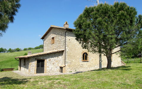 Sociano: Himmel, Plante, Træ, Naturlige Landskab, Sommerhus, Landskab, Græs, Tag, Græs-, Facade