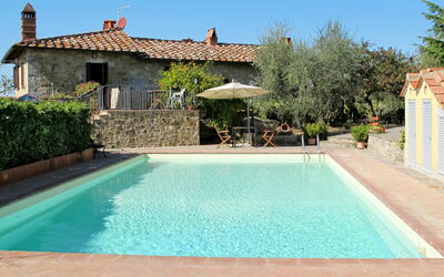 Gaiole in Chianti 649: Svømmepøl, Ejendom, Hus, Bygning, Ejendom, Villa, Hjem, Fritid, Estate, Backyard