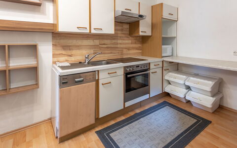 Kappl 822: Countertop, Cabinetry, Møbel, Håndvask, Køkkenvask, Køkken, Komfur, Bygning, Køkken Apparat, Træ