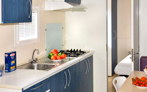Rosolina Mare 620: Countertop, Værelse, Ejendom, Køkken, Cabinetry, Møbel, Indretning, Bygning, Hjem, Hus