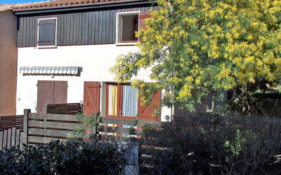 Lacanau 900: Plante, Himmel, Sky, Ejendom, Blad, Bygning, Træ, Vegetationen, Arkitektur, Blomst