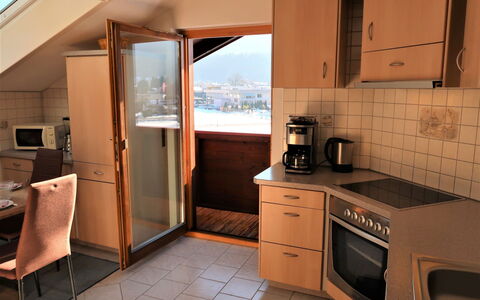 Fill: Cabinetry, Bygning, Møbel, Gaskomfur, Countertop, Køkken Apparat, Cooktop, Husholdningsapparat, Træ, Køkken