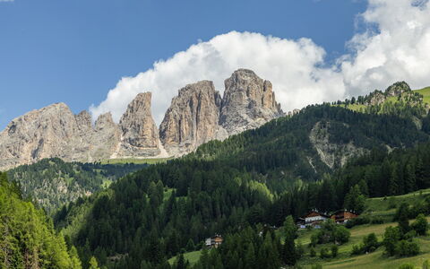 Pozza di Fassa 651: Bjerg, Bjergrige Landskabsformer, Natur, Bakke, Bjergkæde, Naturlige Landskab, Highland, Landskab, Hill Station, Dal