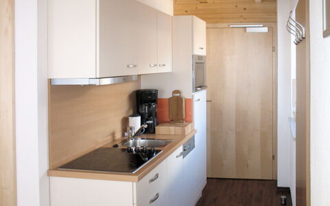 Sölden 730: Værelse, Ejendom, Bygning, Møbel, Cabinetry, Køkken, Hus, Indretning, Arkitektur, Countertop