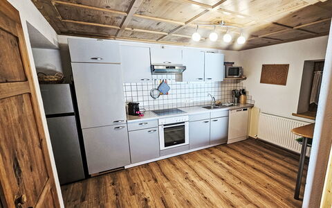 Apart 14: Træ, Møbel, Hjem, Etage, Loft, Køkken, Værelse, Hårdttræ, Bejdse, Countertop
