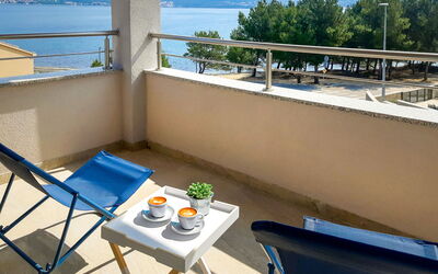 Sea Front Villa Lucija