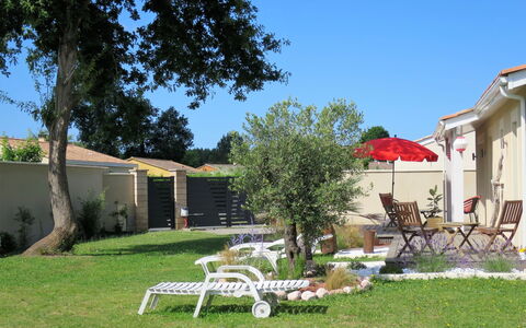 Mogador: Ejendom, Gård, Hjem, Hus, Backyard, Bygning, Ejendom, Boligområde, Sommerhus, Estate