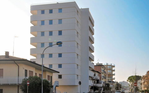 Lignano Sabbiadoro 653: Boligområde, Bygning, Arkitektur, Højhus, Ejerlejlighed, Hovedstadsområde, Ejendom, Kvarter, Lejlighed, Menneskelig Bosættelse