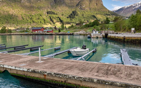 Hovsfjellet: Vand, Krop Af Vand, Vandressourcer, Bjergrige Landskabsformer, Bjerg, Vandvej, Vandløb, Coastal Og Oceaniske Landskabsformer, Bakke, Mole
