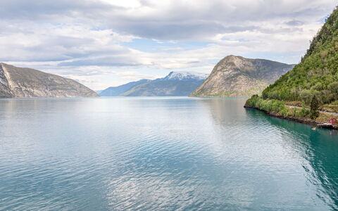 Hovsfjellet: Blå, Vand, Vandressourcer, Bjergrige Landskabsformer, Bjerg, Krop Af Vand, Naturlige Landskab, Vandløb, Highland, Coastal Og Oceaniske Landskabsformer