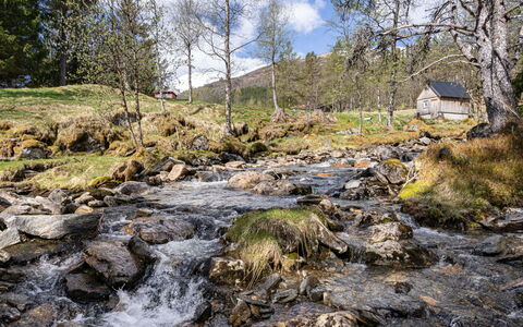 Fjellbris: Vandressourcer, Vand, Krop Af Vand, Strøm, Rots, Naturlige Landskab, Vandløb, Bank
