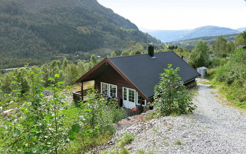 Peer Gynt: Plante, Bjerg, Himmel, Plantesamfund, Økoregion, Naturlige Landskab, Hældning, Highland, Vindue, Træ