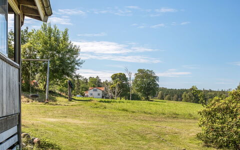 Enerhögen Lingonet: Himmel, Bjerg, Daytime, Bygning, Plante, Naturlige Landskab, Hus, Vegetationen, Highland, Træ