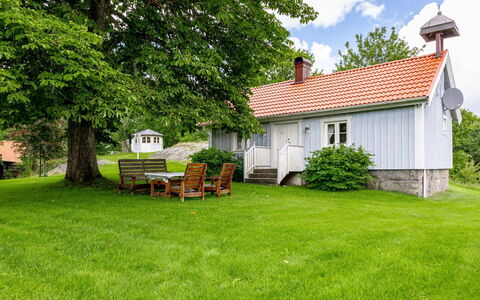 Hökagården: Plante, Bygning, Himmel, Sky, Træ, Naturlige Landskab, Land Lot, Hus, Vindue, Landskab