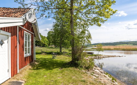 Kaxholmen: Vand, Himmel, Plante, Sky, Bygning, Natur, Træ, Træ, Naturlige Landskab, Land Lot