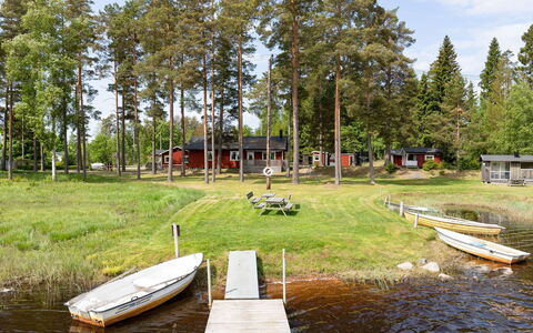 Gissarp Gryningen: Vand, Plante, Vandressourcer, Himmel, Sky, Båd, Køretøj, Natur, Træ, Naturlige Landskab