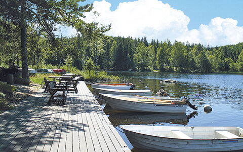 Ängasjö: Vand, Himmel, Båd, Sky, Vandfartøjer, Plante, Køretøj, Træ, Både Og Sejlsport - Udstyr Og Materiel, Træ