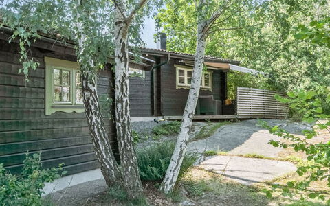 Rindö: Plante, Ejendom, Vindue, Bygning, Hus, Træ, Land Lot, Vegetationen, Sommerhus, Græs