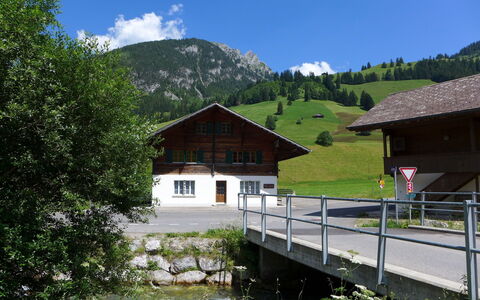 Schwenden 150: Bjerg, Bjergrige Landskabsformer, Bjergkæde, Alps, Naturlige Landskab, Ejendom, Hus, Hill Station, Ødemark, Landdistrikt