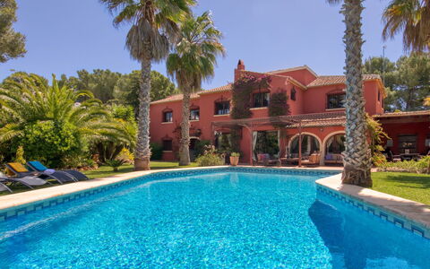 Villa Adelfa: Svømmepøl, Ejendom, Udvej, Bygning, Ejendom, Ferie, Hus, Estate, Hacienda, Villa