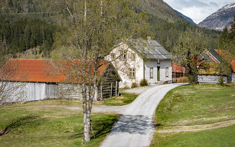 Elvehuset: Græs, Hus, Landdistrikt, Sommerhus, Hjem, Highland, Landskab, Land Lot, Tag