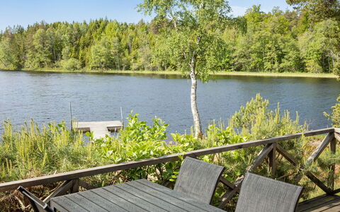 Kasen Sjökanten: Vand, Himmel, Plante, Vandressourcer, Ejendom, Plantesamfund, Natur, Naturlige Landskab, Træ, Træ